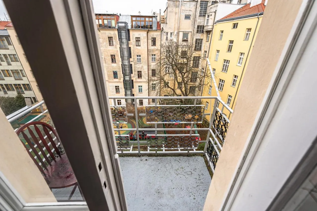 Apartments Safarikova 18 Praga
