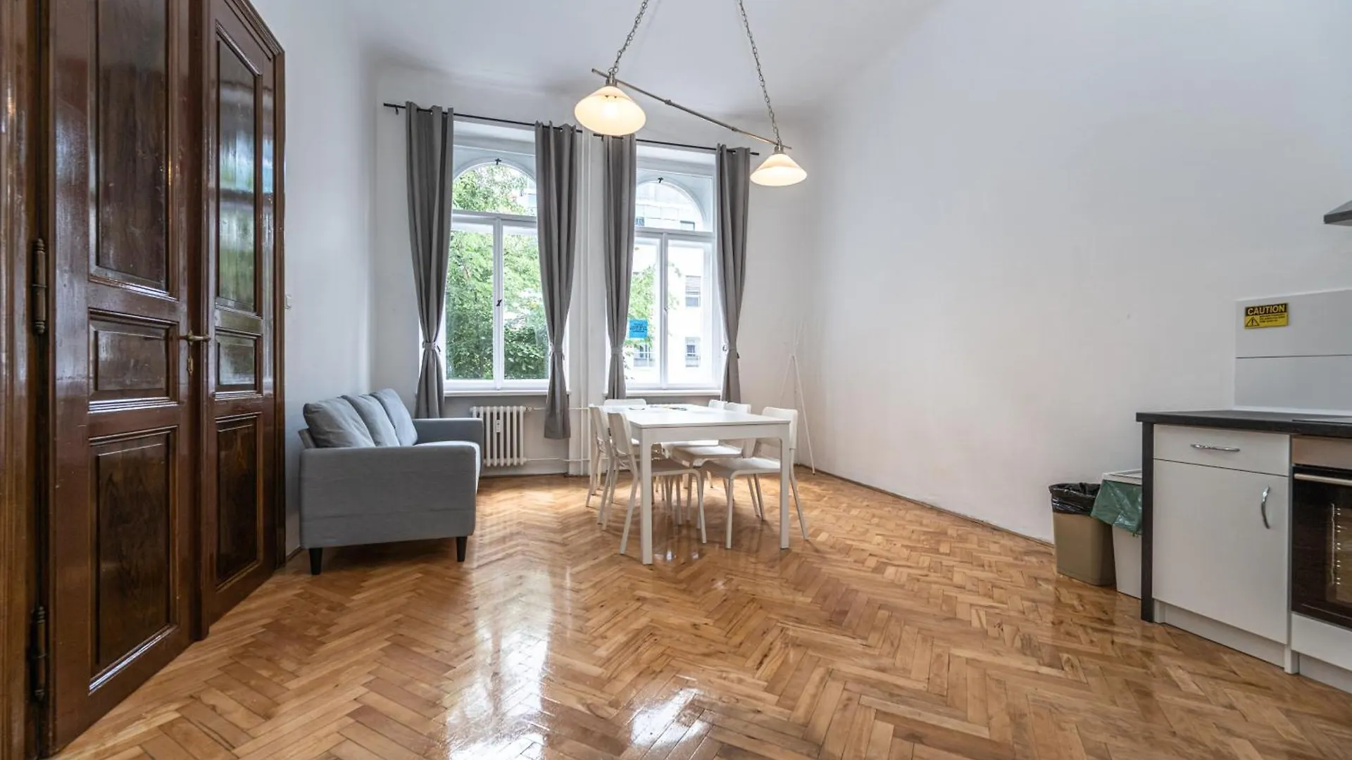 Apartments Safarikova 18 Praga 0*,