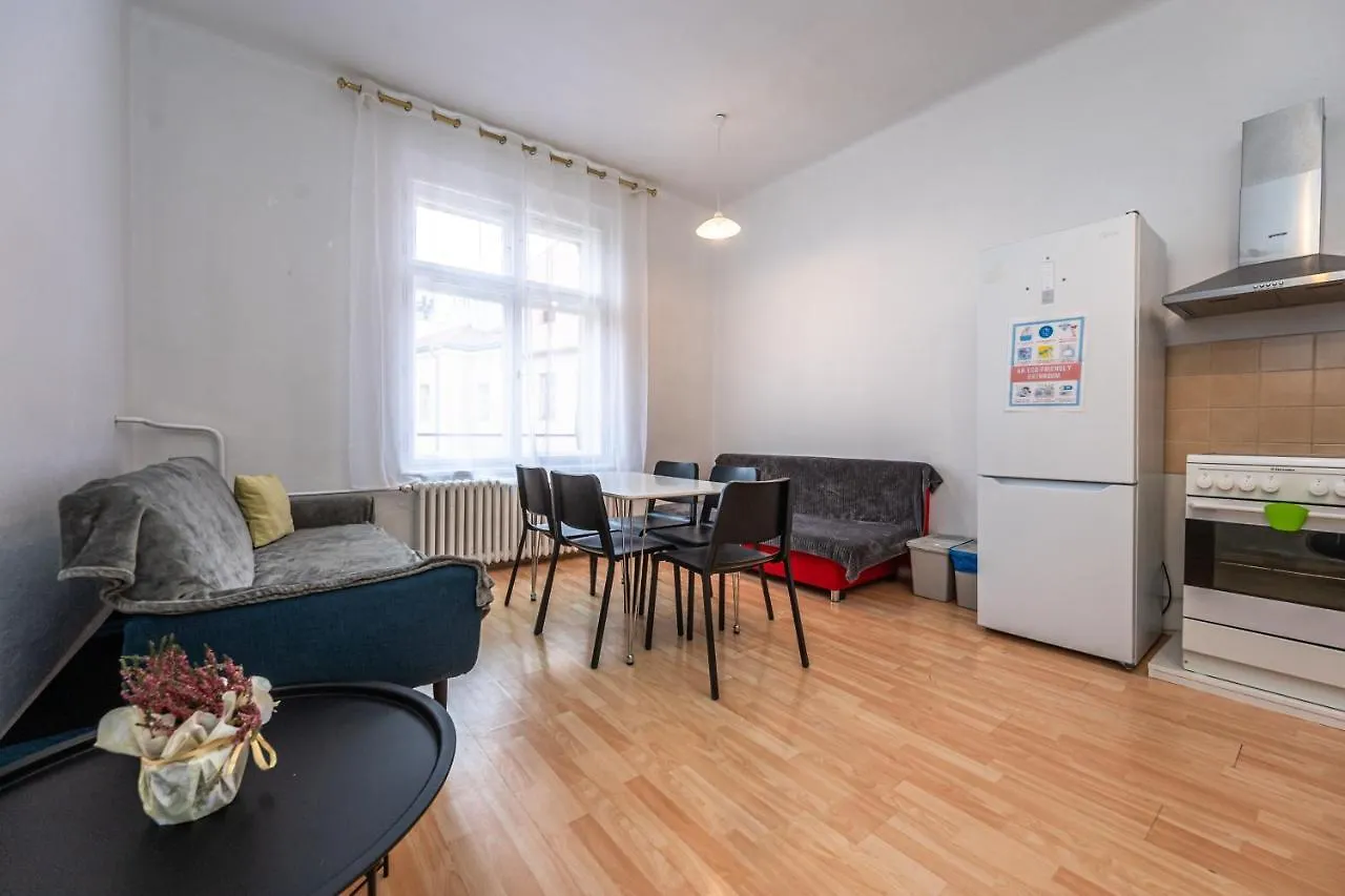 Apartments Safarikova 18 Praha