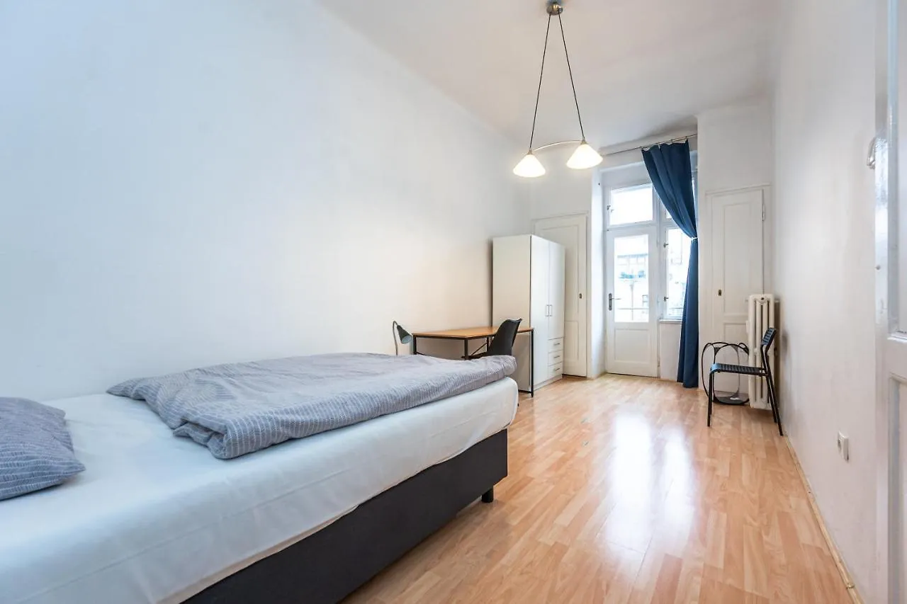 Apartments Safarikova 18 Praha