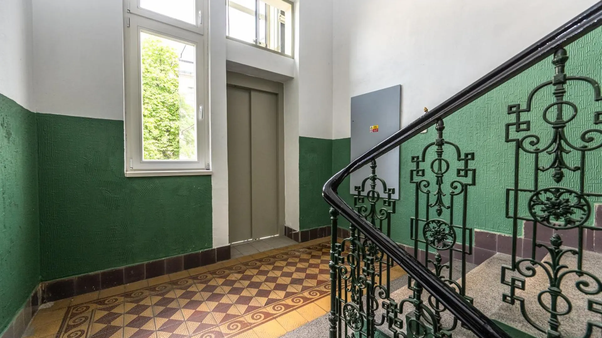 Apartments Safarikova 18 Praha